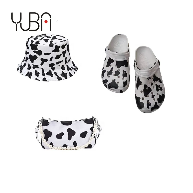 

2021 latest girls fashion Clutches Bolsas Pearl Chain purse Cow print handbags and shoe set for women sac a main, Customizable