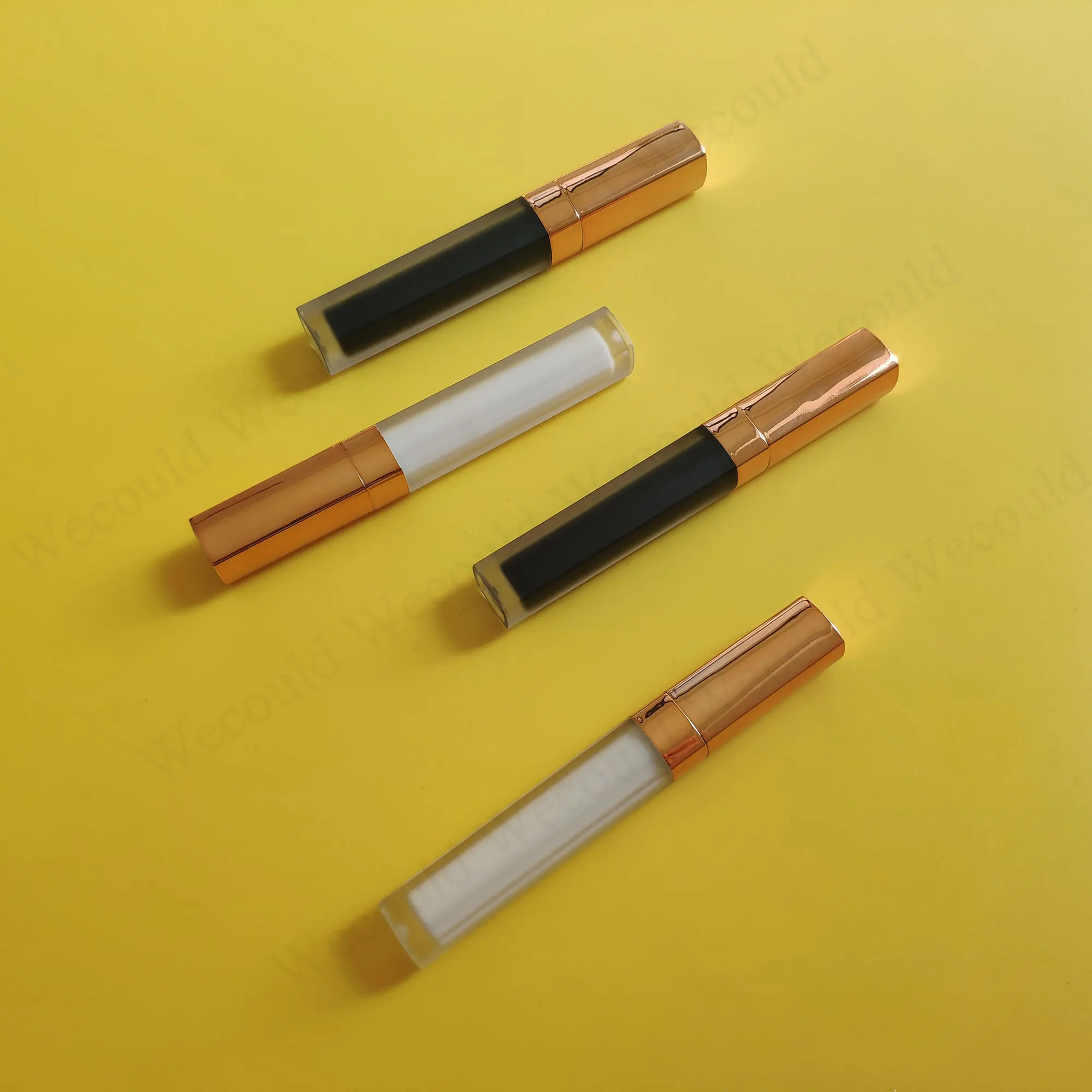 

Private Label Vegan High Quality Make In Korea Fast Drying and Long Lasting Eyelash Glue, White