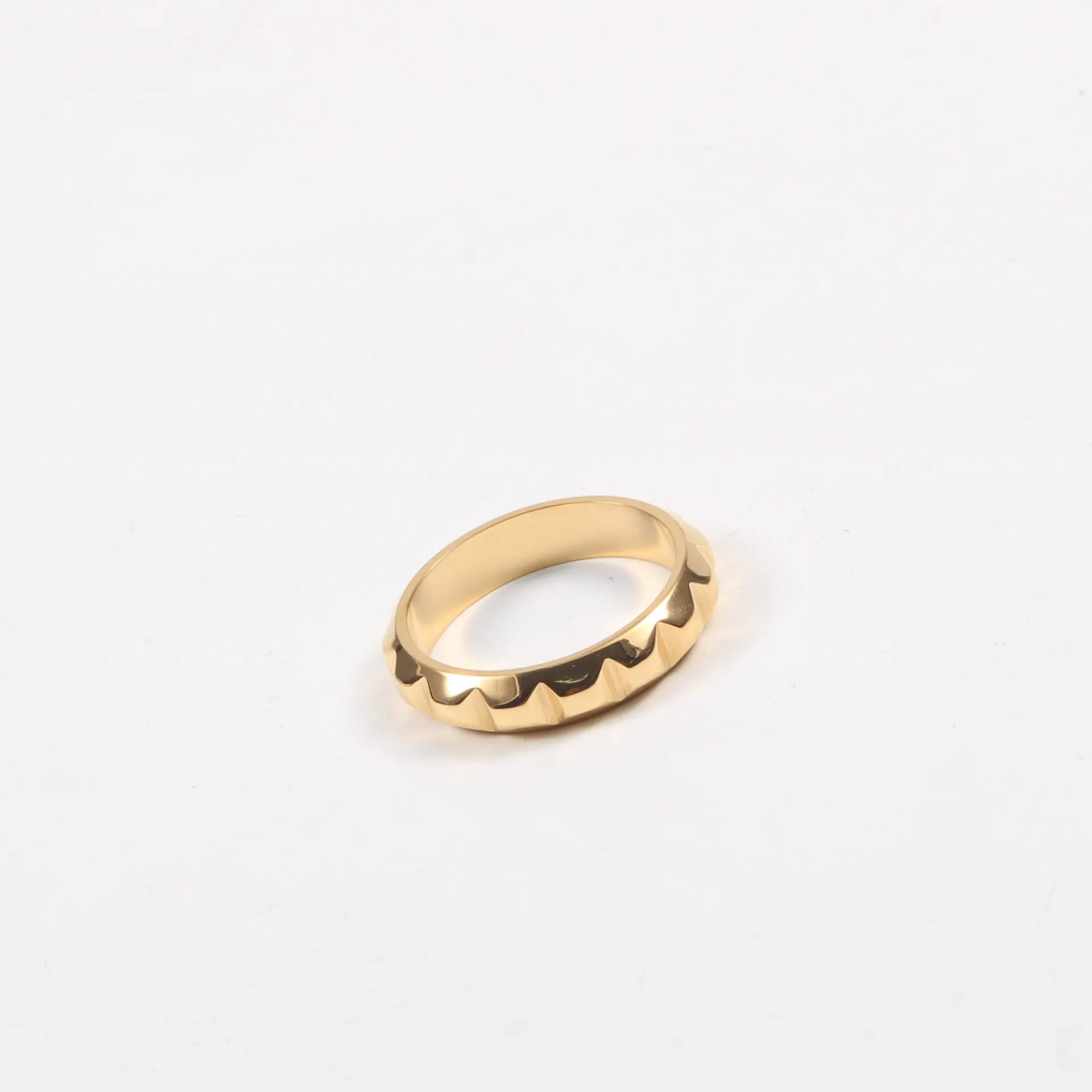 

High End 18K Plated Chocolate Rings Stainless Steel Jewelry Trendy Finger Ring