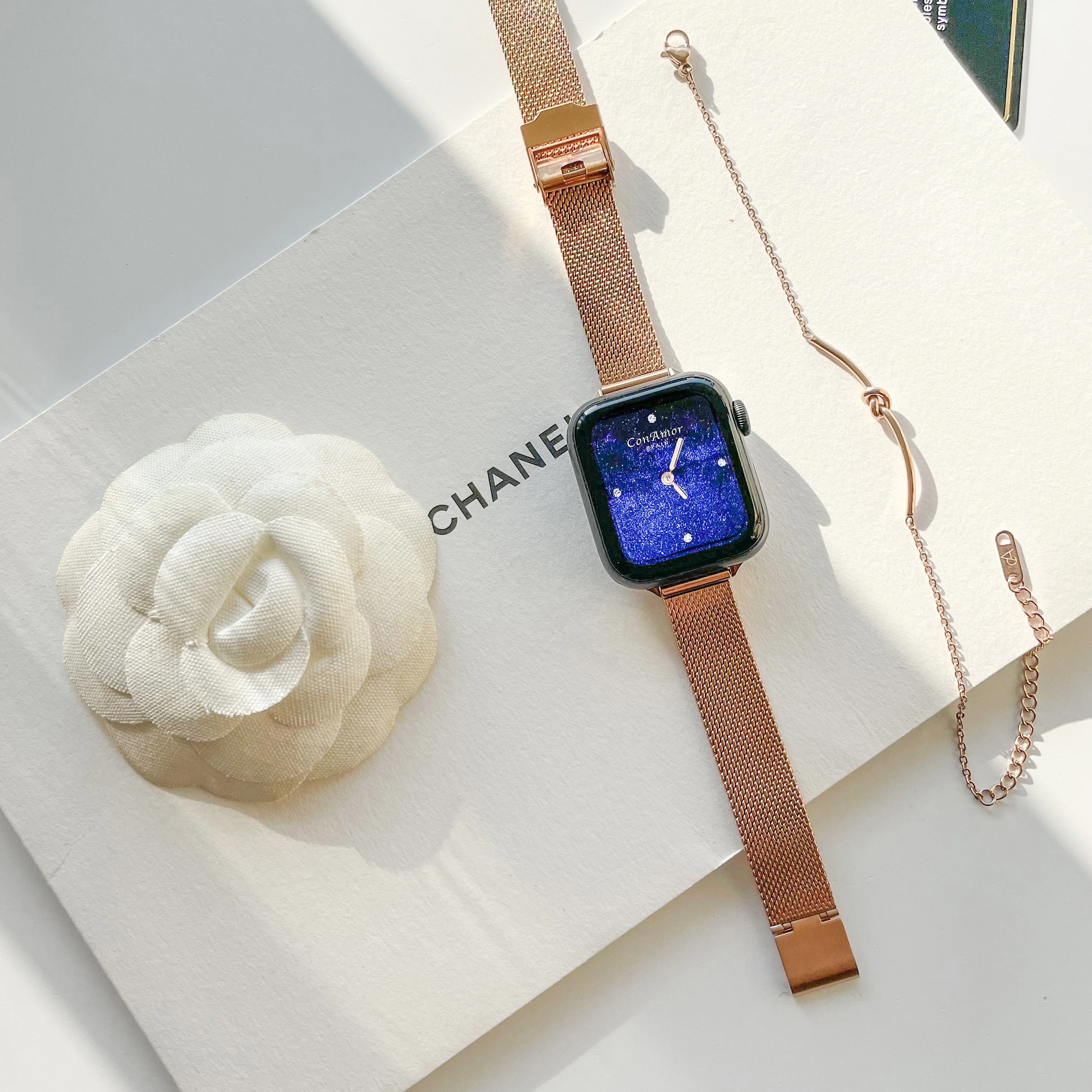 

ConAmor | CHIC CHIC | Jewelry Series Apple Watch Band for series 6/SE/5/4 strap Climber Hidemi Apple Watch Band