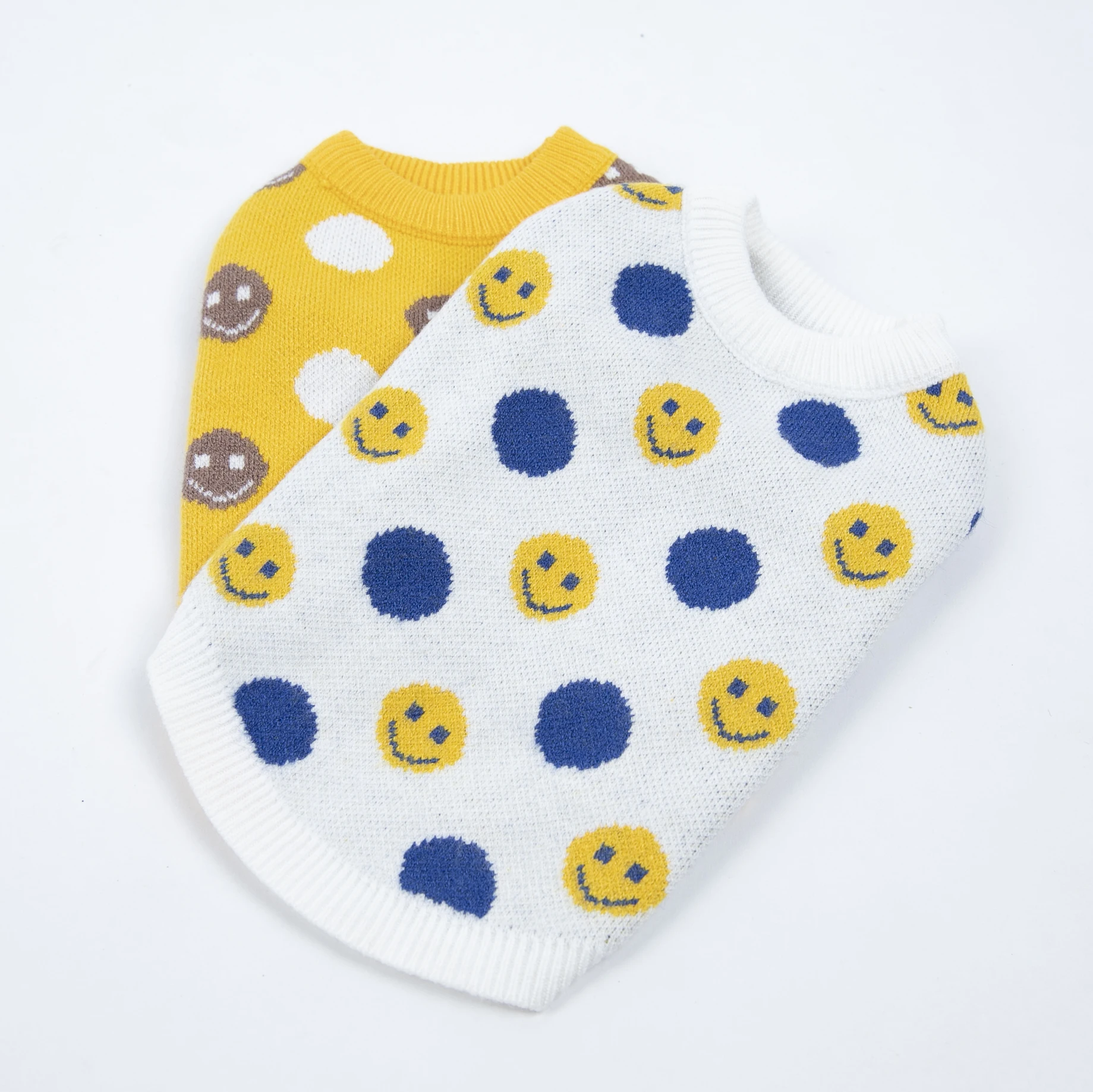 

Hot Sell wholesale soft fashion Winter Dog Cat Knit Sweaters Pet Clothes
