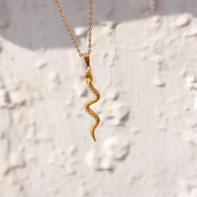 

Vintage Egypt S Curved Snake Necklace Jewelry Stainless Steel Plated 18K Real Gold Pendant Necklace Women, As the picture