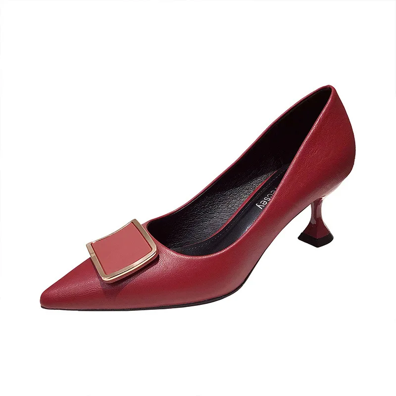 

Women Large Size Kitten Heels Dress Shoes Ladies Fashion Office Dress Shoes