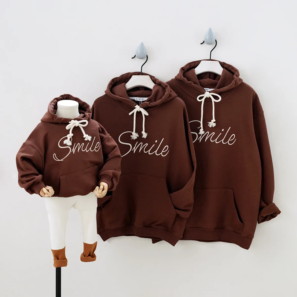 

Different sizes parent children sweatshirt kids cotton hoodies men and women sportswear, As picture