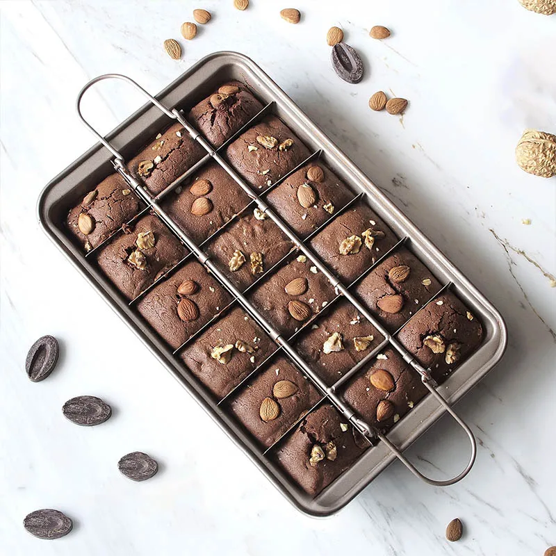 

Professional Bakeware 18 Cavity Baking Tools Easy Cleaning Square Lattice Chocolate Cake Mold Brownie Baking Pan Non-Stick