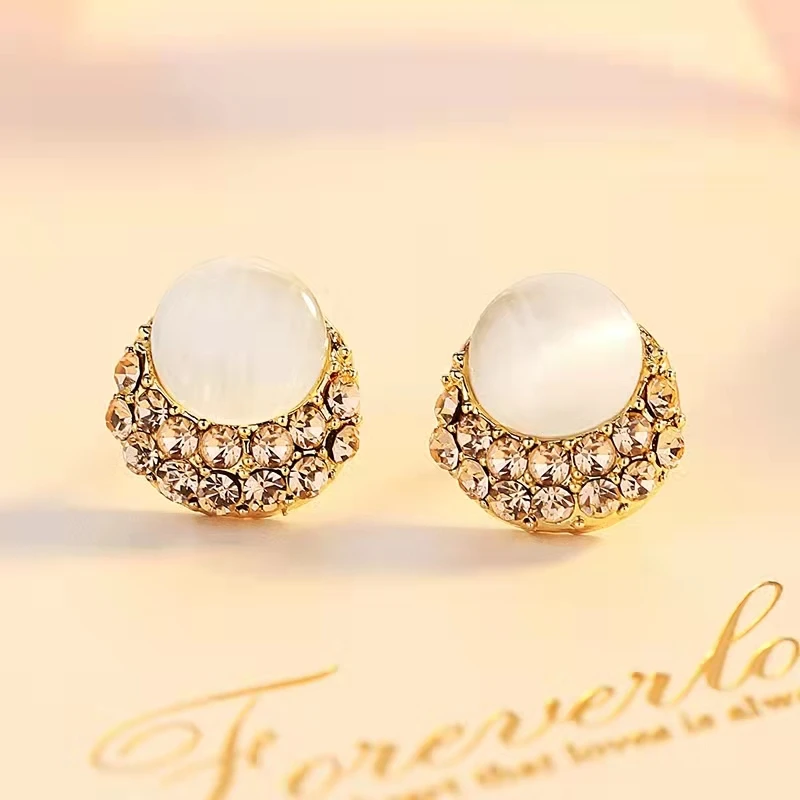 

OPAL DIAMOND EARRINGS