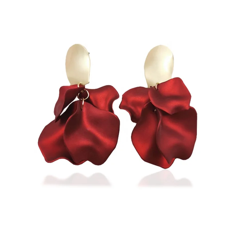 

2020 New Design multilayer flower Sexy Rose Petal Acrylic Painted Long Tassel Earrings for women