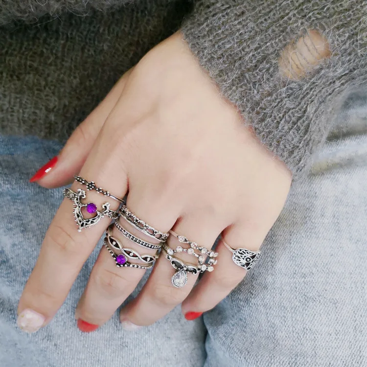 

10pcs/set Gothic Antique Silver Color Hollow Gemstone Crown Punk Geometric Hollow Joint Ring Set for Women, Picture color or custom