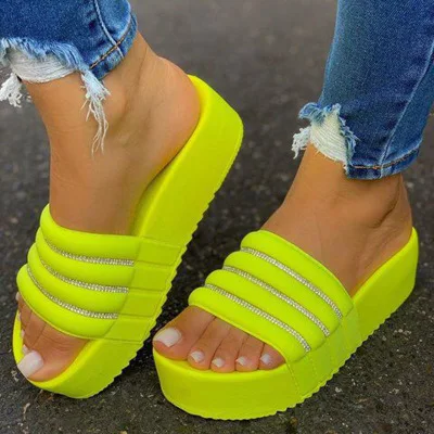 

Hot Selling Fashion Sandals Flat Beach for Women Slipper Summer Diamond Thick Base Wedge Shoes, Orange/black/pink/green/white/black stripe