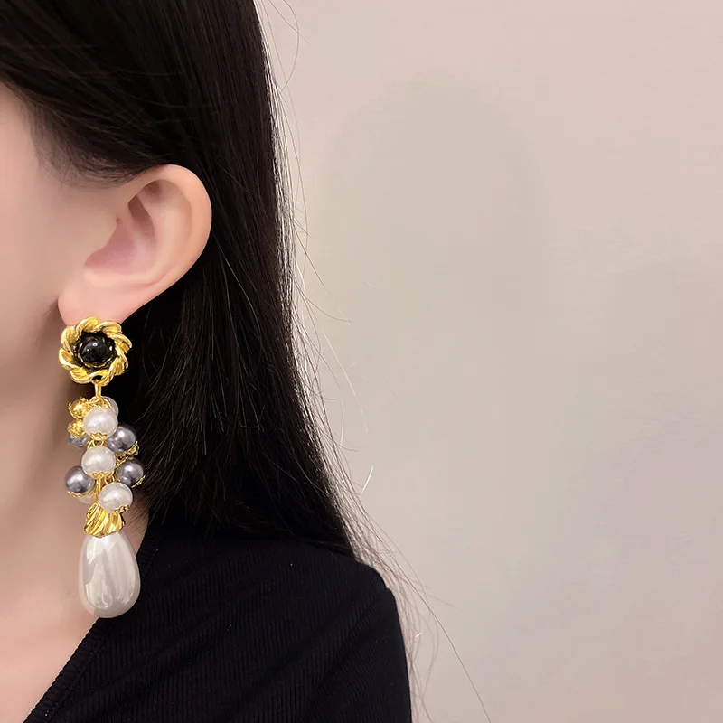 

Fashion Design White Pearl Water Droplets Exaggerated long Pendant Earrings Jewelry For Women