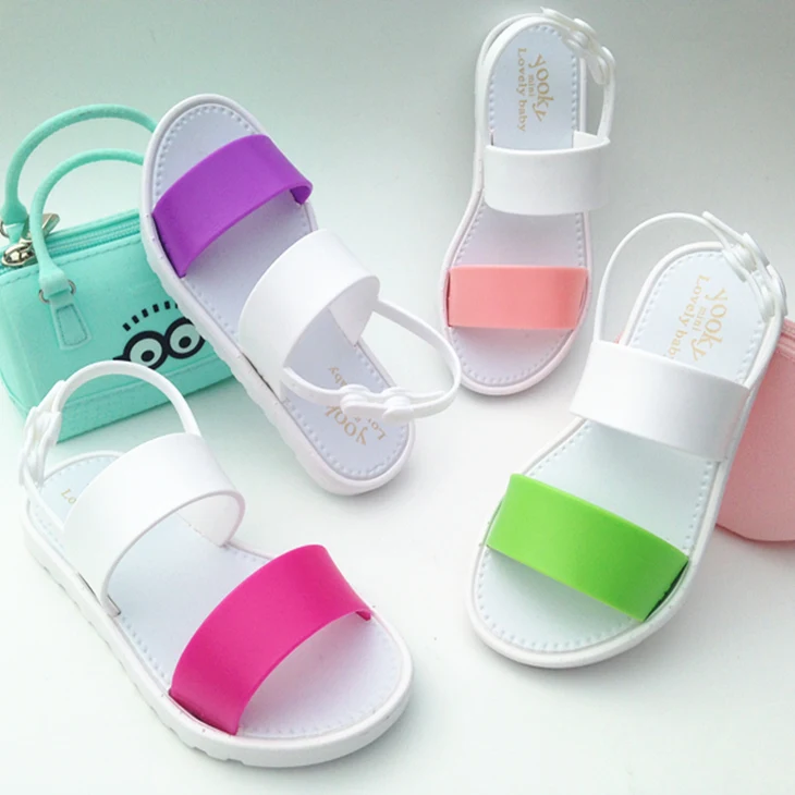 

2020 fashion new children's sandals summer color matching open toe beach children's shoes PVC one piece jelly princess shoes
