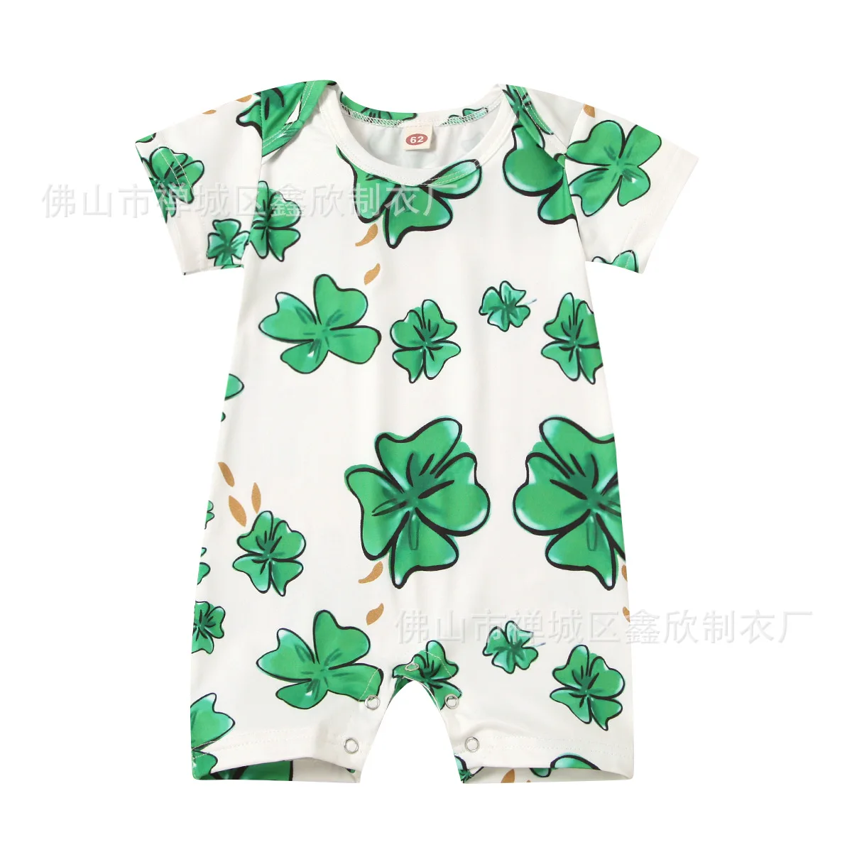 

Short-sleeved four-leaf clover print pattern jumpsuit