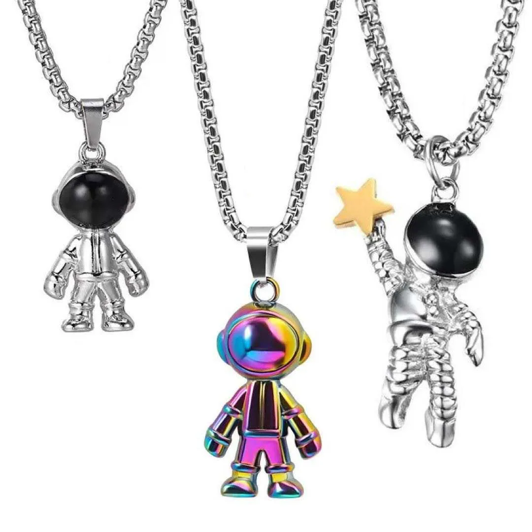 

Astronaut Necklace Star Picking Trend Men and Women's Personality Simple Student Couple Men and Women Hip Hop Necklace