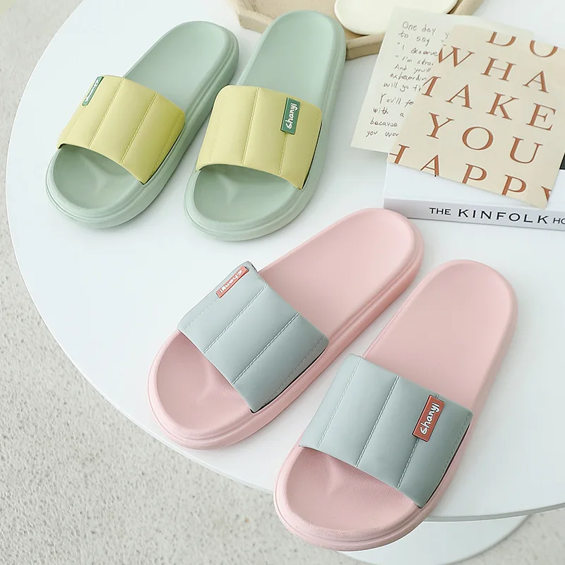 

Summer 2022 Women Home Bathroom Slippers Ladies Bath Non-Slip Slides Flat Sandals Couple Casual Beach Flip Flops