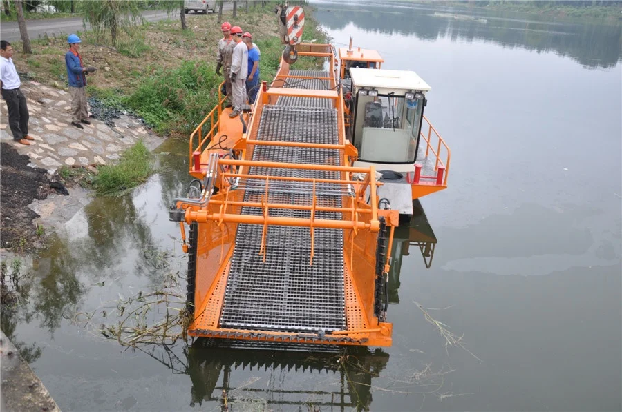kehan water weed harvester / surface cleaning vessel / from