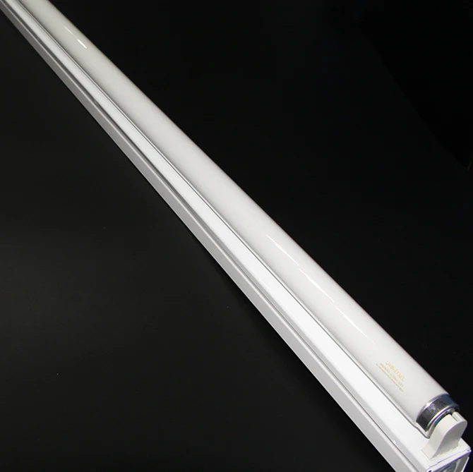 UV light 100W UVB Lamp T12 Fluorescent lamp for accelerating aging test