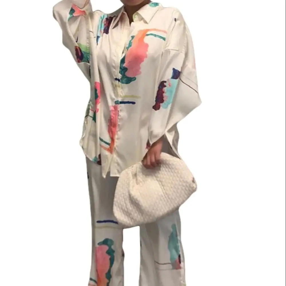 

Sexy print v neck Bat sleeve shirt bodycon super hot long sleeve night club bodycon loose pant set