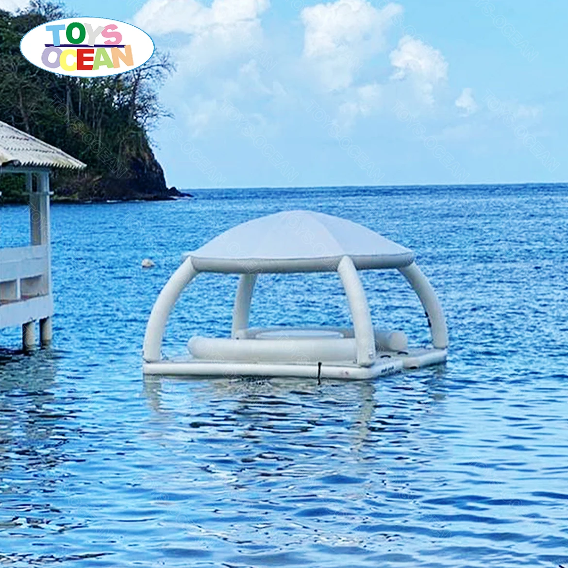 

2021 newly designed inflatable floating island leisure platform inflatable island water tent