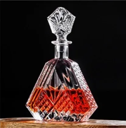 Vetrineinrete® Bottiglia in vetro per liquore whisky cognac scotch decanter per liquori 500 ml vintage con tappo ermetico salva sapore E23 