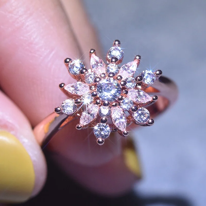 

Women's Fashion Snowflake Ring Delicate Rose Gold/Gold Flower Wedding Engagement Ring with Cubic Zirconia Party Jewelry