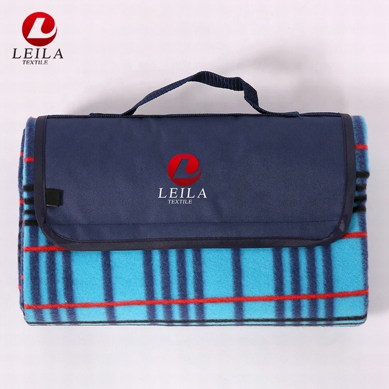 

100% polyester picnic blanket waterproof eva camping mat