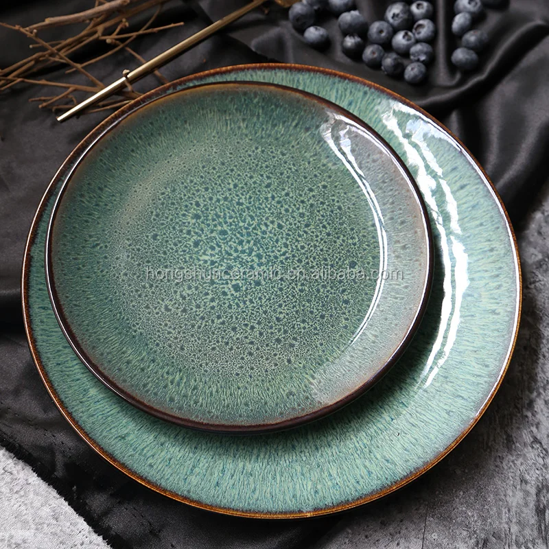 Купить тарелку для еды. Посуда Астерия малахит. Керамическая тарелка Ningbo Shimaotong. Тарелка «Сейдж»; фарфор; d=27см; зелен., бронз.. Керамическая тарелка.