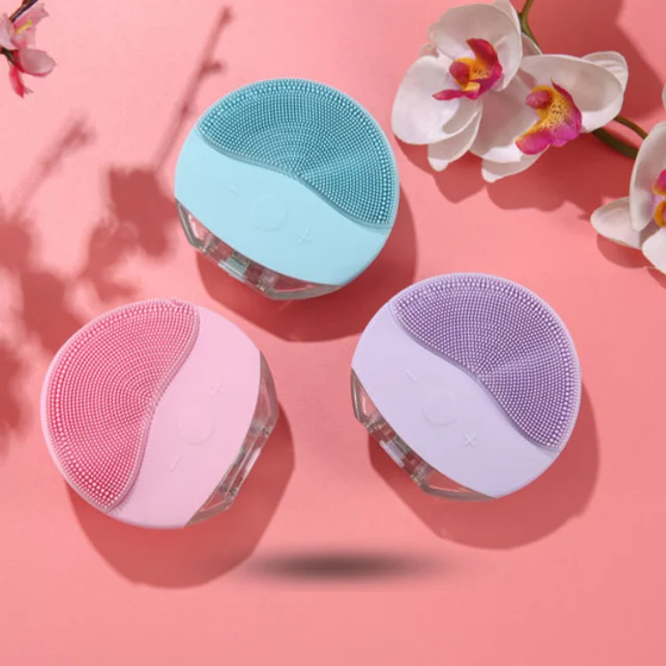 

Wholesale 5 in 1 Electric Facial Cleaning Brush Device Massager Sonic Face Cleansing Brush, Pink,light green