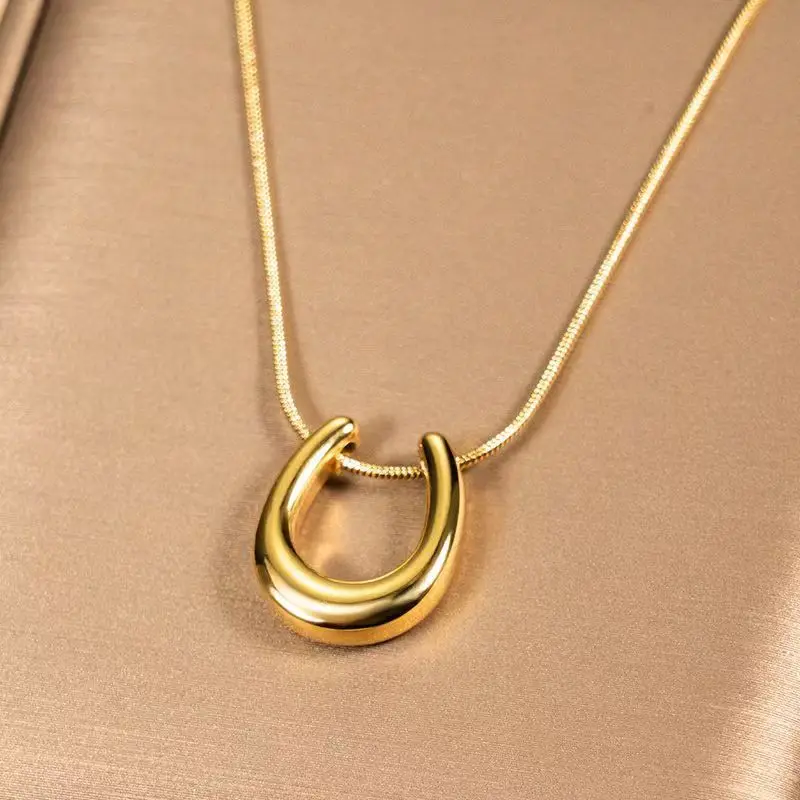 

G2335 Wholesale Collier Stainless Steel Gold Plated Snake Chain Chunky U Shaped horseshoe Necklace Pendant Jewelry Necklaces