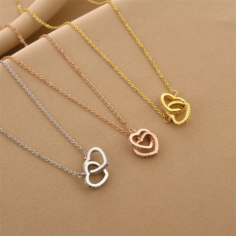 

Creative Double Love Heart Necklace Simple Titanium Steel Heart Pendant Necklace Valentine's Day Gifts