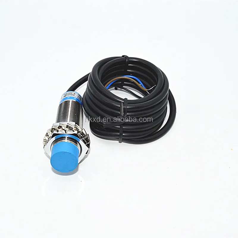 LJ18A3-8-J//EZ M18 Inductive Proximity Switch Sensor 2nd Line 220V Normally Open