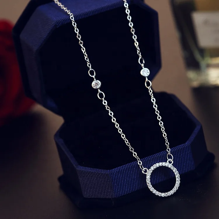 

Fashion Geometric Circle Necklace & Pendant for Women Korean Simple Clavicle Chain Pendant Necklace Inlaid Zircon Party Jewelry