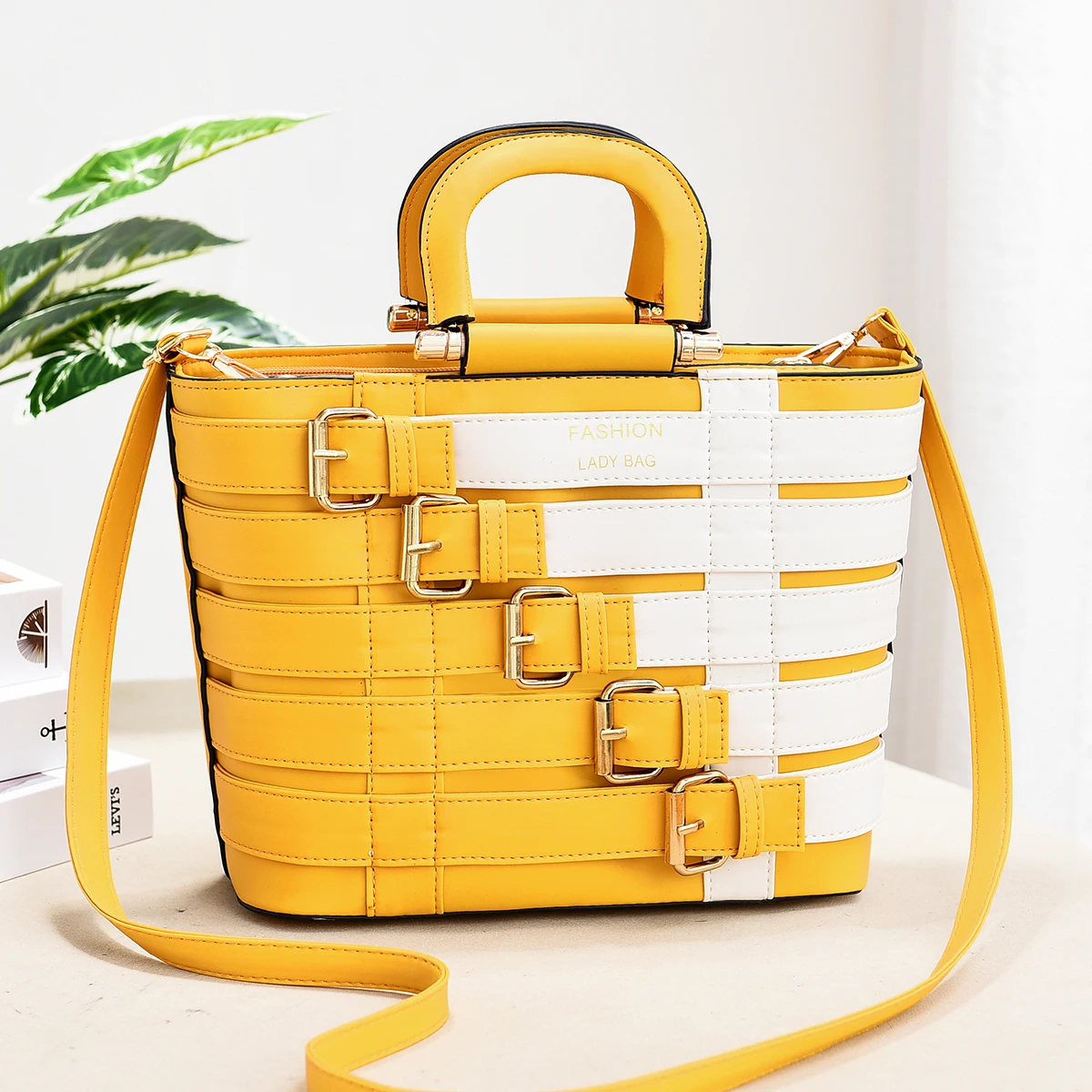 

Design new stitching quality hardware women hand bags handbags tote large capacity shoulder cross body bag wholesale custom