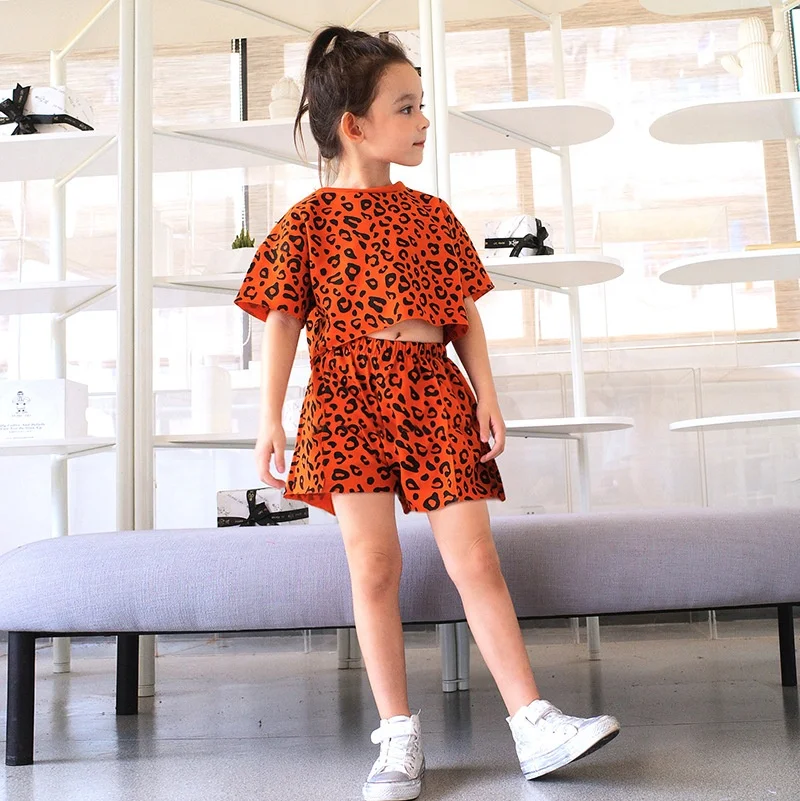 

wholesale girl fashion leopard set newest girl summer clothing set cute girl boutique kids clothing