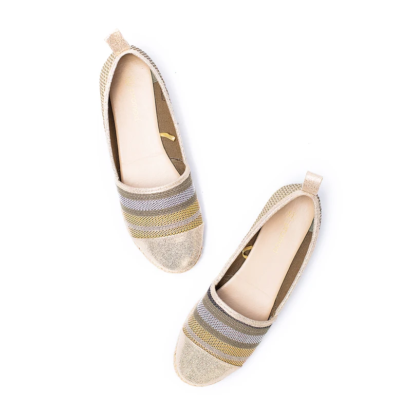 

Stock 2020 the most fashion woven raffia upper with gold shining toe comfortable low height espadrilles flat shoes, Mixed