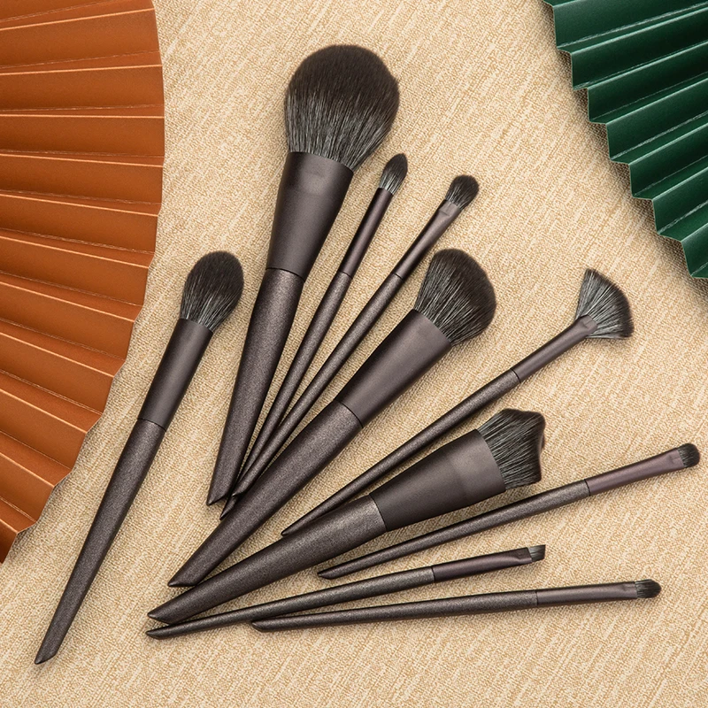 

Catboy Matte Brown Makeup Brushes Set Kabuki Kit 10 pcs Profession Custom Makeup Brush Set With A Bag, As the picture