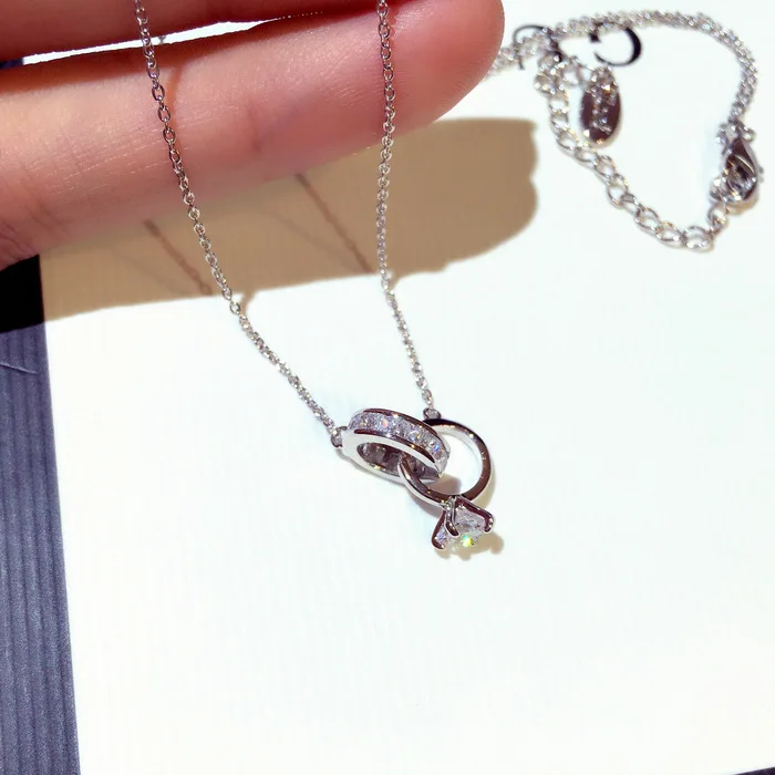 

Korean Style Allergy Free Sliver Plating Crystal Clavicle Necklace Double Circles Pendant Necklace With Crystal