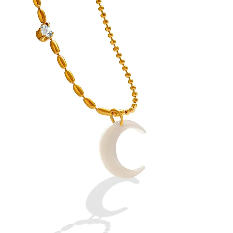 INS Simple Stainless Steel 18K Gold Plated Bead Chain Moon Pendant Necklace Titanium Steel Zircon White Seashell Moon Necklace