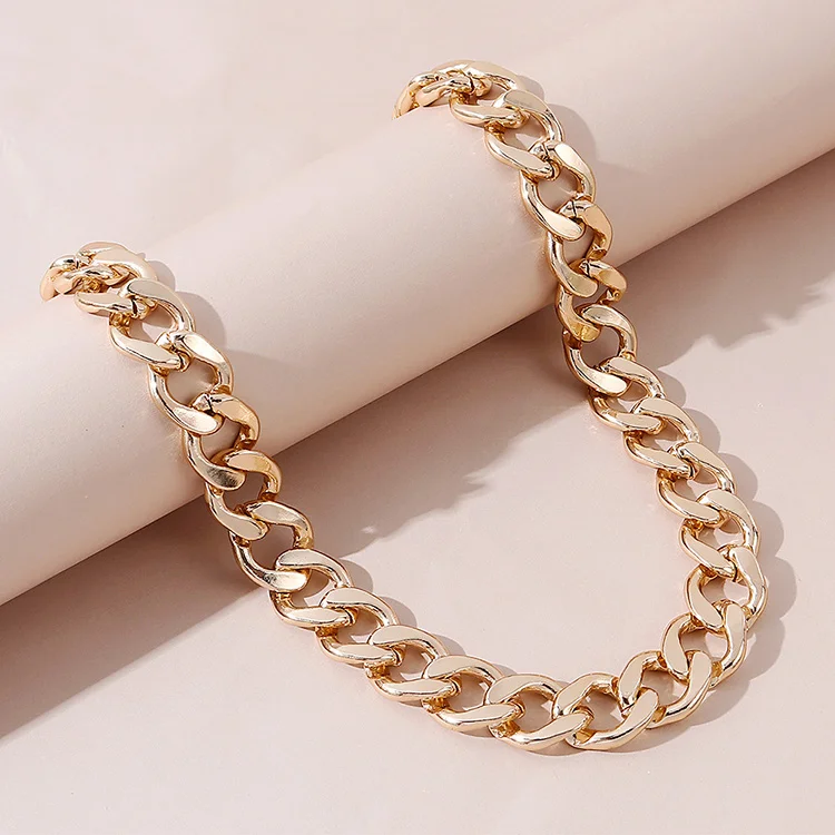 

Vintage European Gold Plated Chunky Link Chain Punk Necklace Hip Hops Cuban Link Chain Charm Necklace For Women Men, Picture color