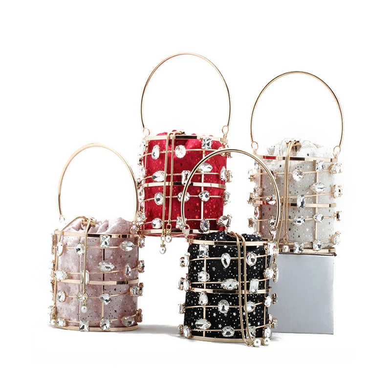 

Luxury Diamonds Bucket Bags Ladies Hollow Out Crystal Evening Party Purses For Female Designer Alloy Women Shoulder Bags Clutch