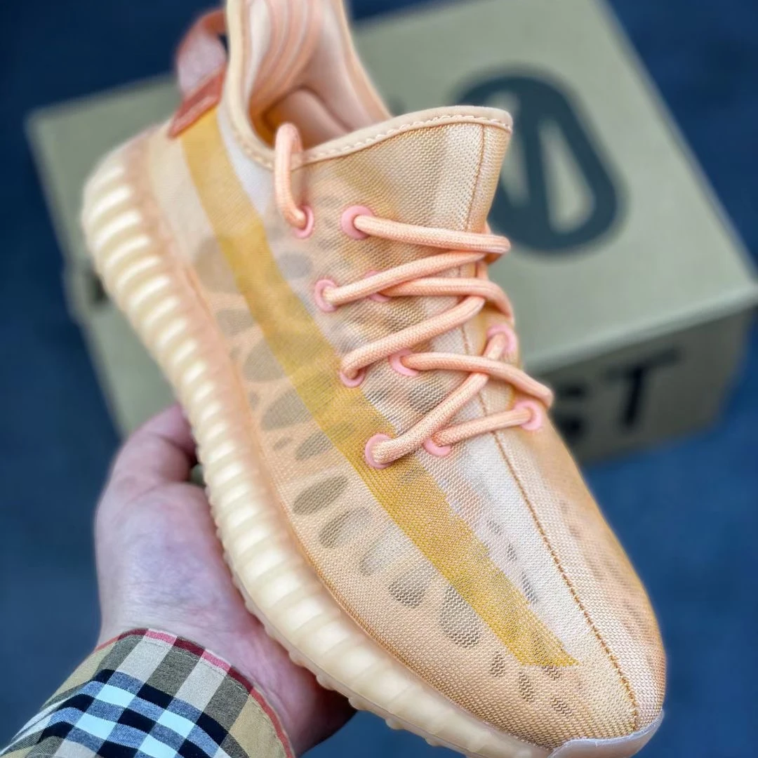

with boxes & logo high quality authentic yeezy 350 v2 size 11 men's mono clay casual shoes