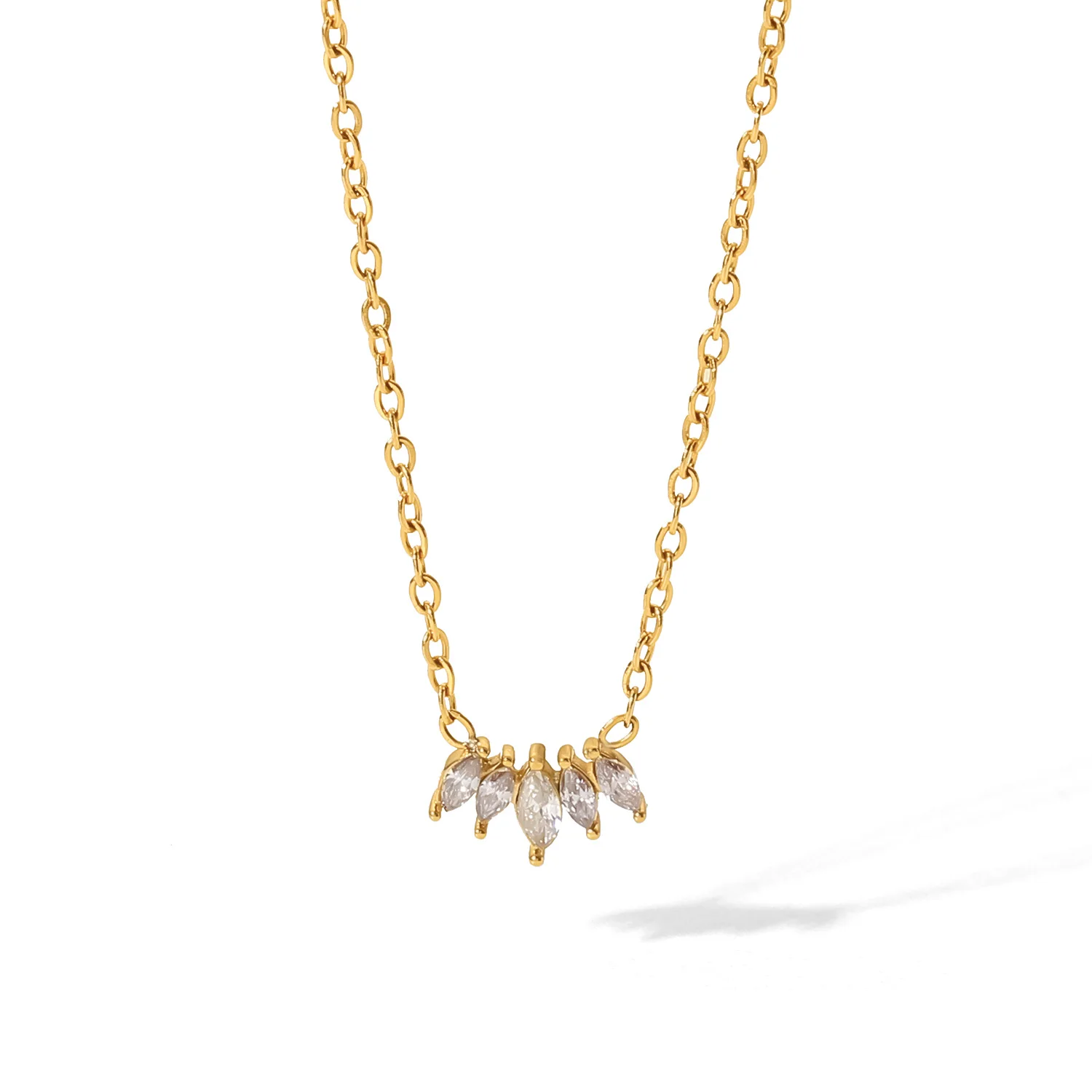 

Dainty Crown Shape Inlaid Zircon Necklace Stainless Steel 18K Gold Plated Fine Jewelry Necklace