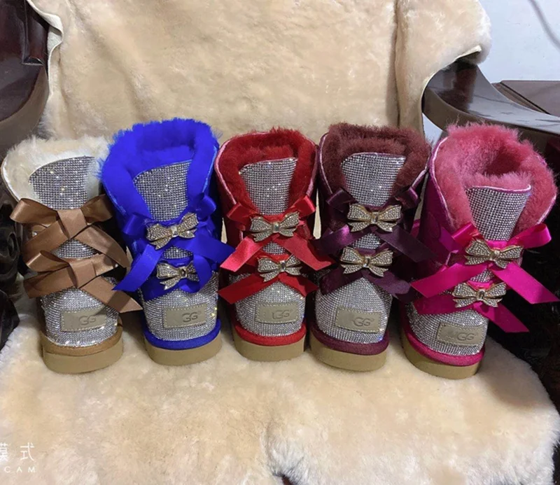 

2020 Outdoor Winter Warm boots wome Rhinestone Sheepskin Shoes Sheep Fur Lined Snow Glitter Boots, As the picture shows