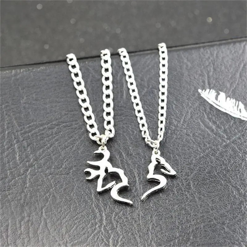 

Factory Price Pure Silver Enamel Charms Pendant Elk Jewelry Necklace