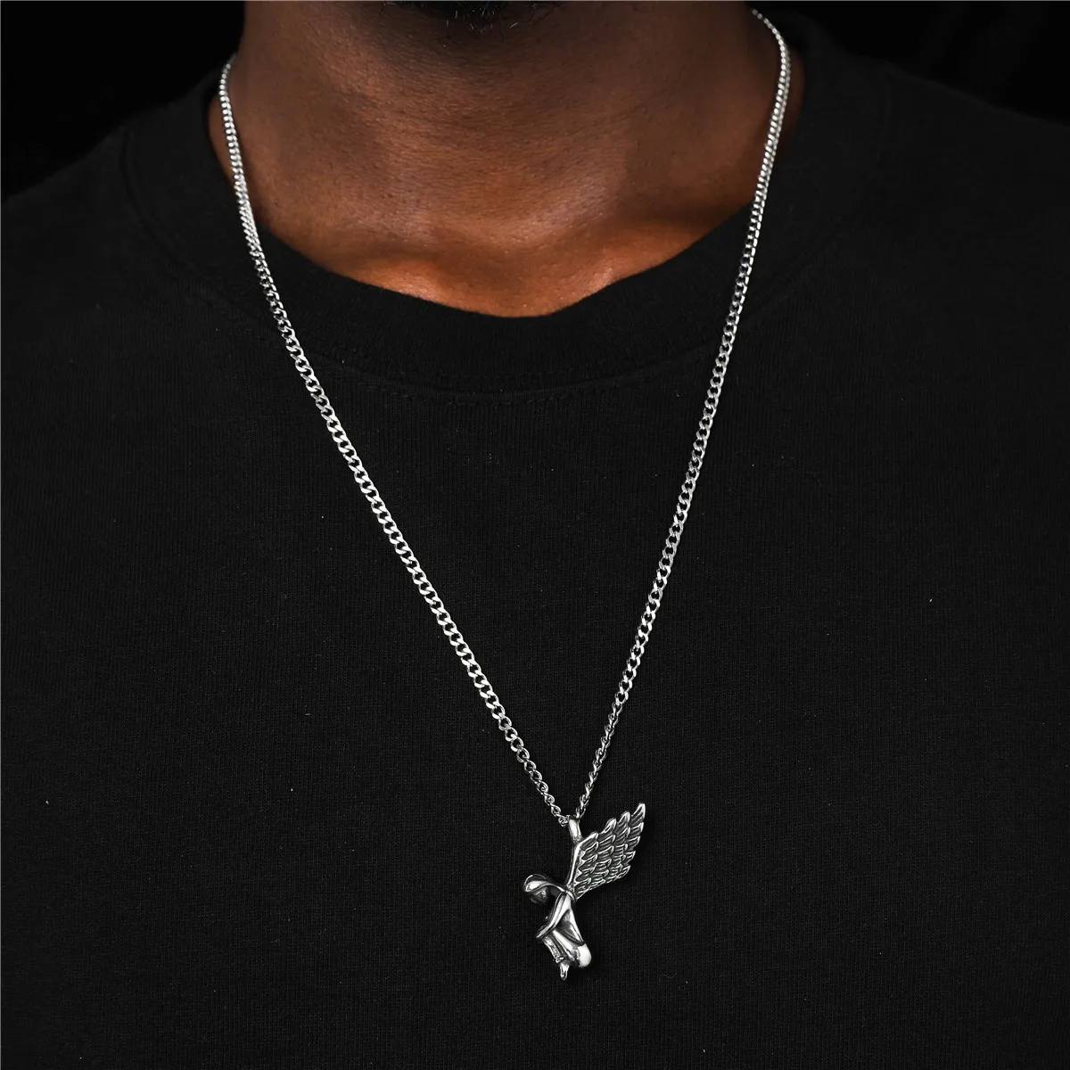 

2023 Hot Selling Silver Angel Wing Pendant Necklace Stainless Steel Jewelry for Men