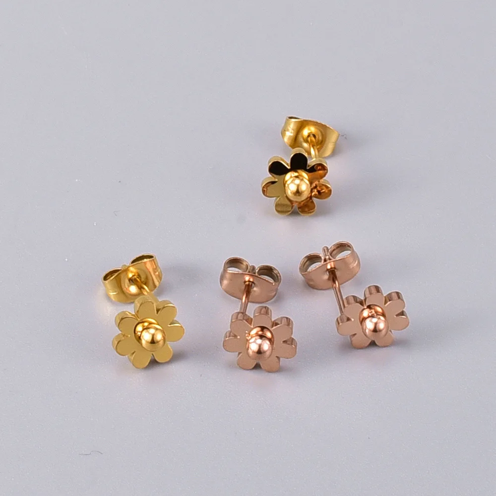 

High Quality Stainless Steel Golden Sunflower Stud Earring Small Cute High Polished Flower Stud Earring For Girls