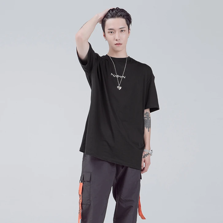 

Hip hop Popular T-shirt Loose style neutral, Black
