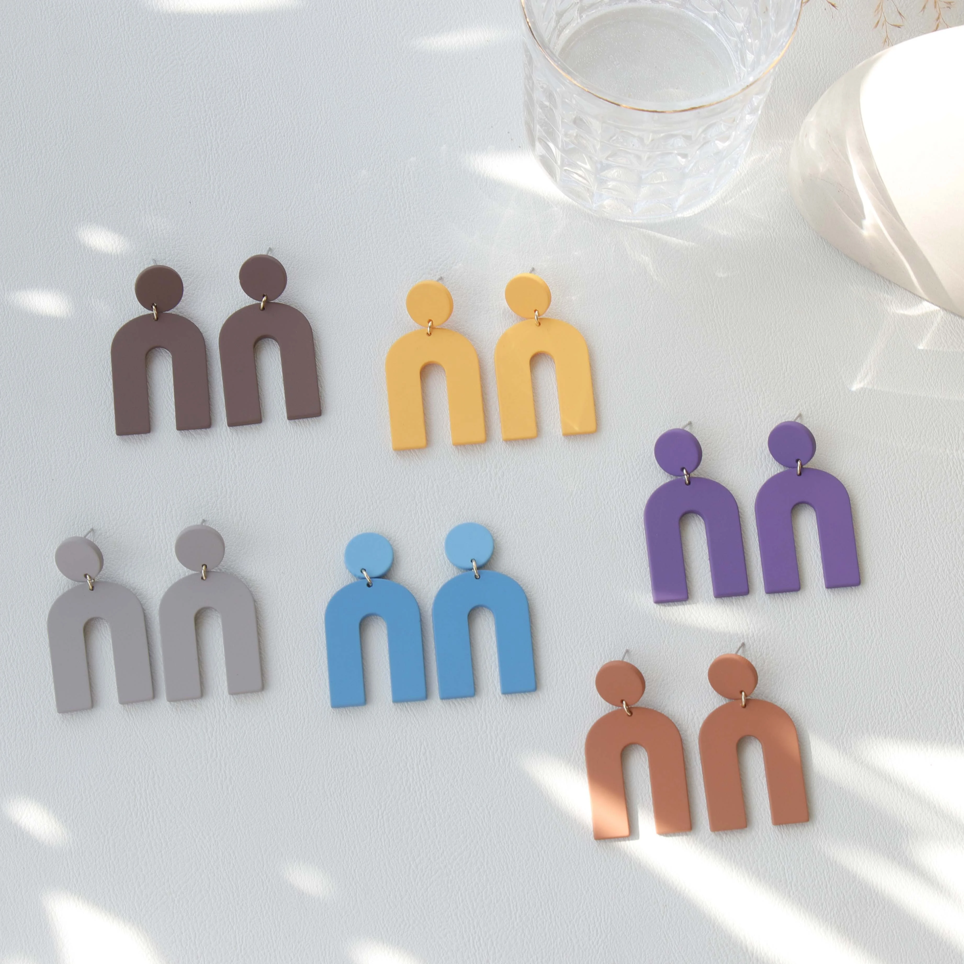

JUHU 2021 colorful acrylic rainbow women's earrings fashion geometric jewelry wholesale custom clay earrings