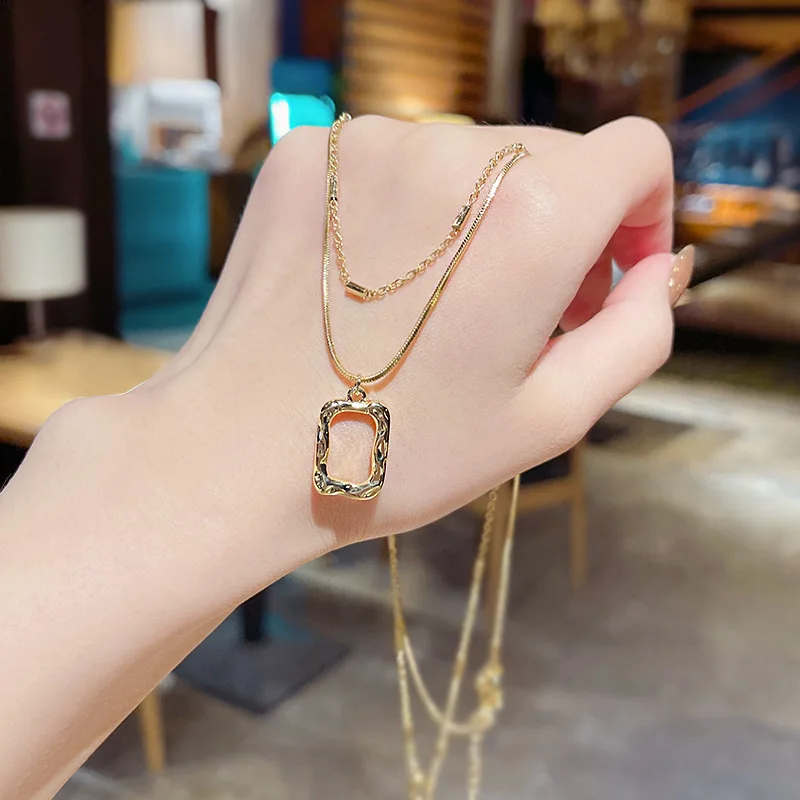 

Fashion Korean Real Gold Plated Double Layer Link Chain Square Pendant Necklace Hollow Rectangle Layered Necklace