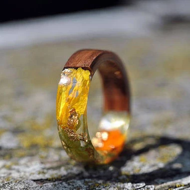 

2021 Sailing Jewelry Wooden Plant Resin Ring DIY Yellow Acrylic Ring Yellow Plant Acrylic Ring