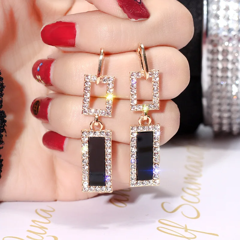 

2021 Sailing Jewelry Sparkly S925 Drop Earrings Geometric Rectangle Shaped Earrings Crystal Rhinestone Square Drop Earrings